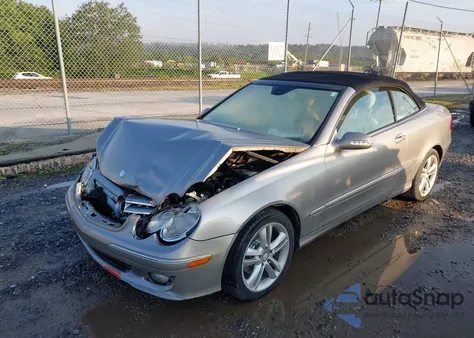 2008 Mercedes-Benz Clk 350 из США, поврежденный, VIN WDBTK56F28F252498